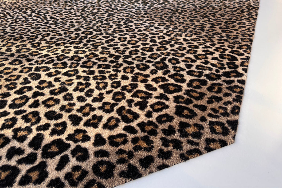 Panterprint droogloopmat in uitsparing